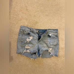 Old Navy Denim Light Wash Mid Rise Boyfriend Shorts Size 4